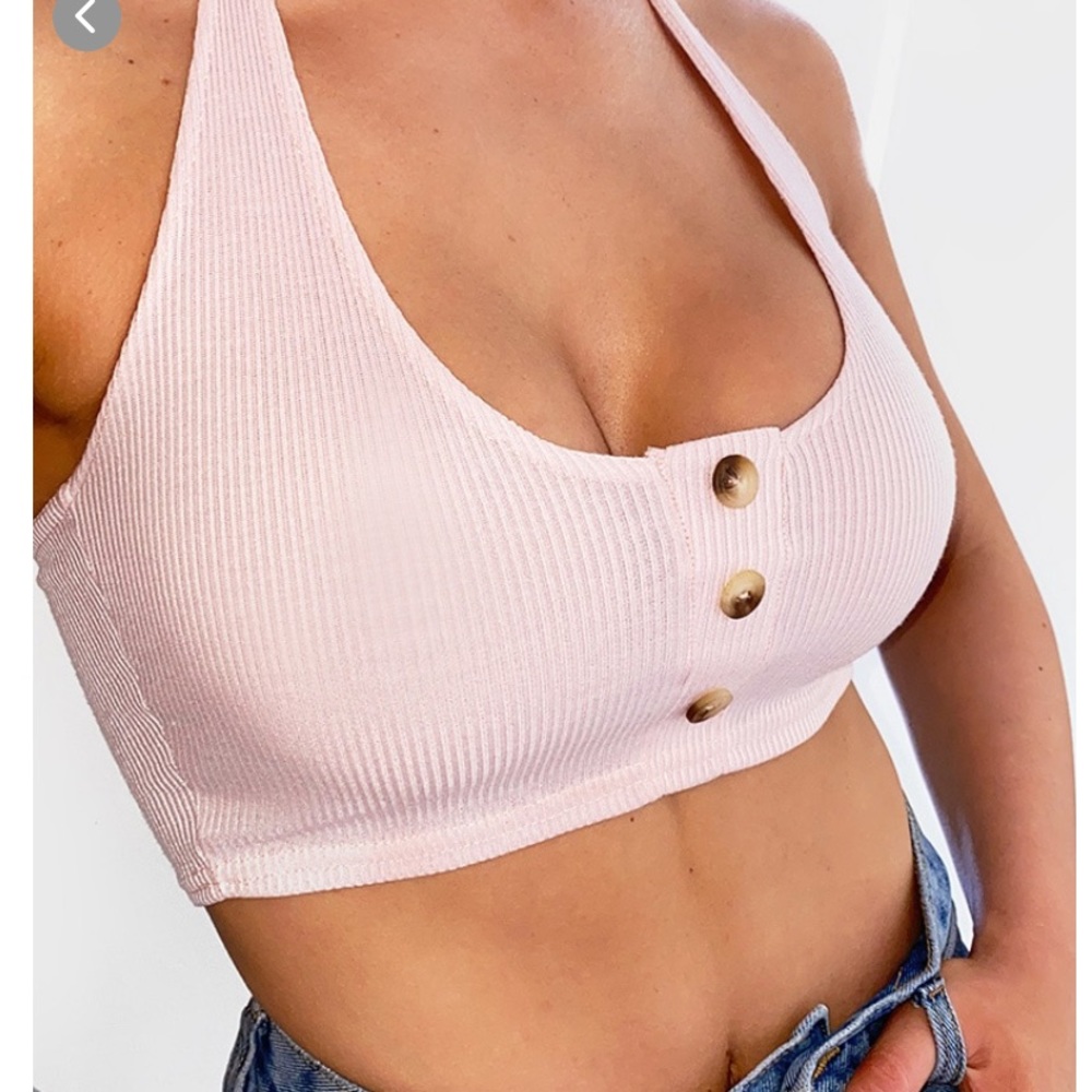 Pretty little thing pink halterneck crop top - Picture 3 of 4